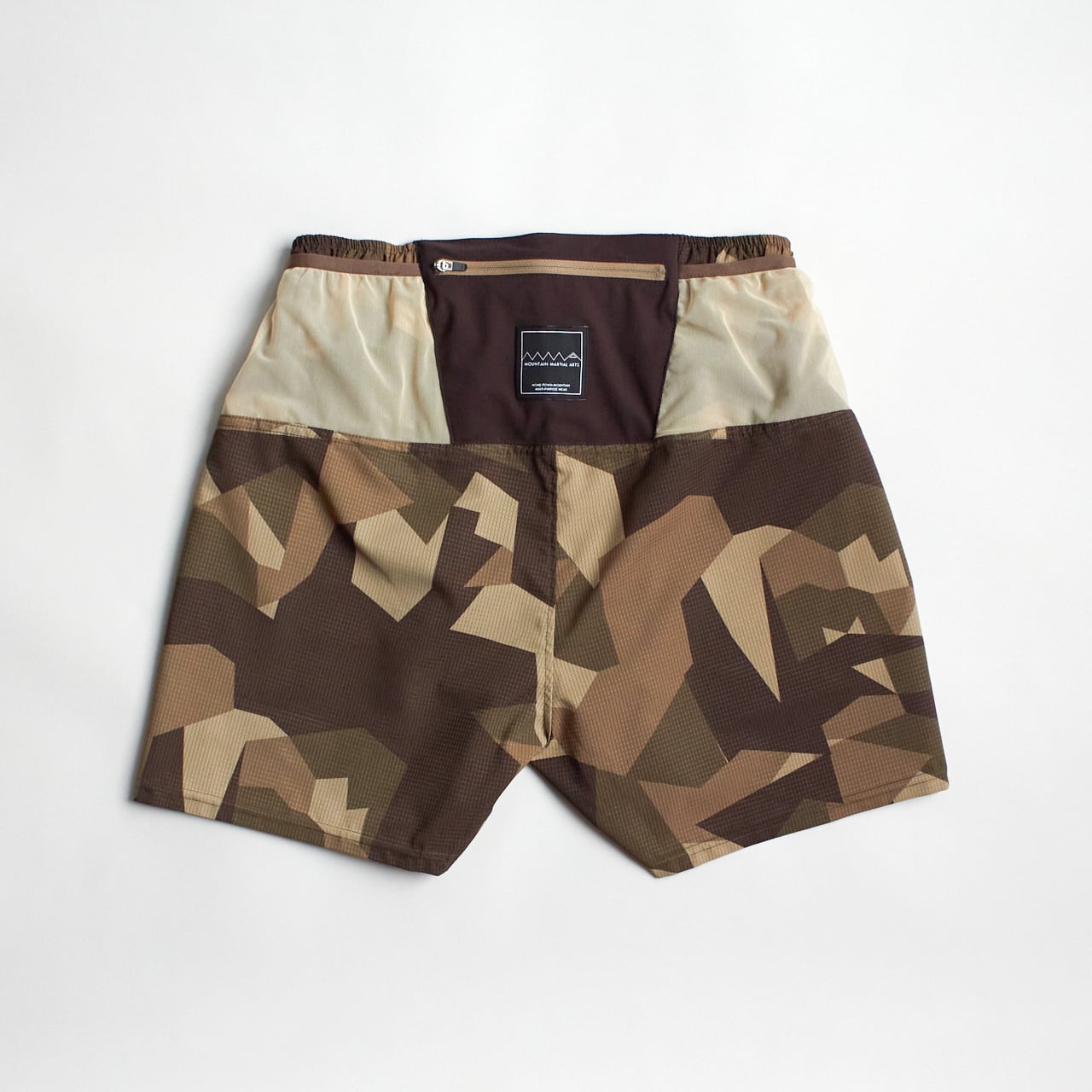 マウンテンマーシャルアーツMMAトレイルランニングショートパンツ