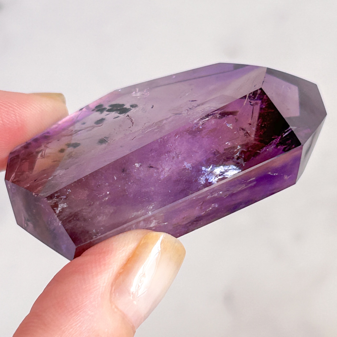 ロマネサイト in アメジスト(ファントム/レインボー)