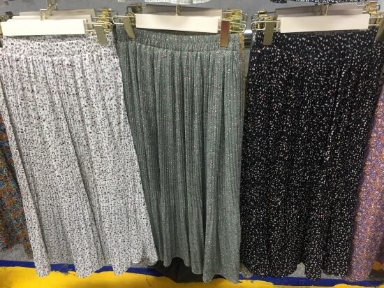 チュールレーススカート