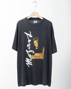 good faded " Mozart" print T-shirt / Made In USA