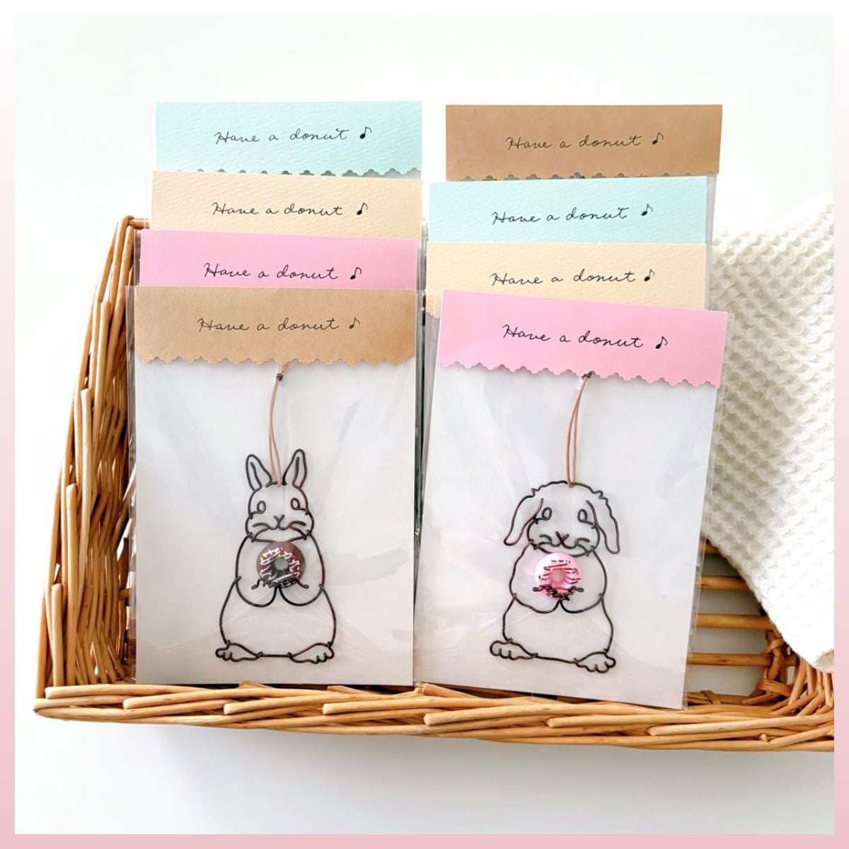 CHIKA WIRE 紐革オーナメント うさぎ