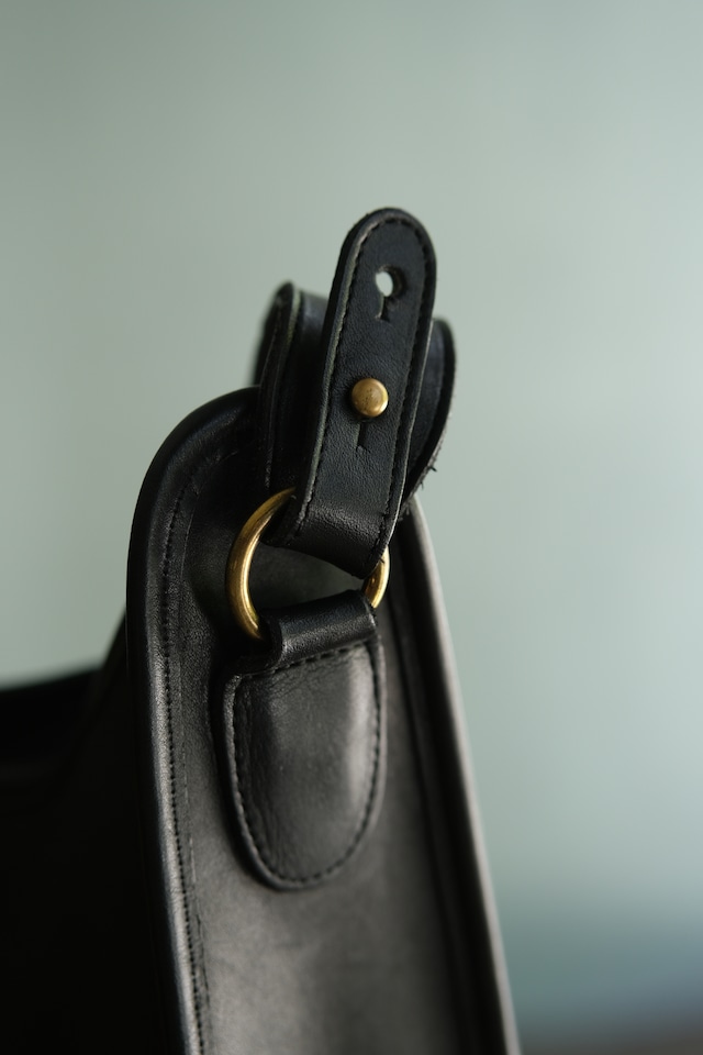 Utah/80-90’s “OLD COACH” glove leather shoulder bag