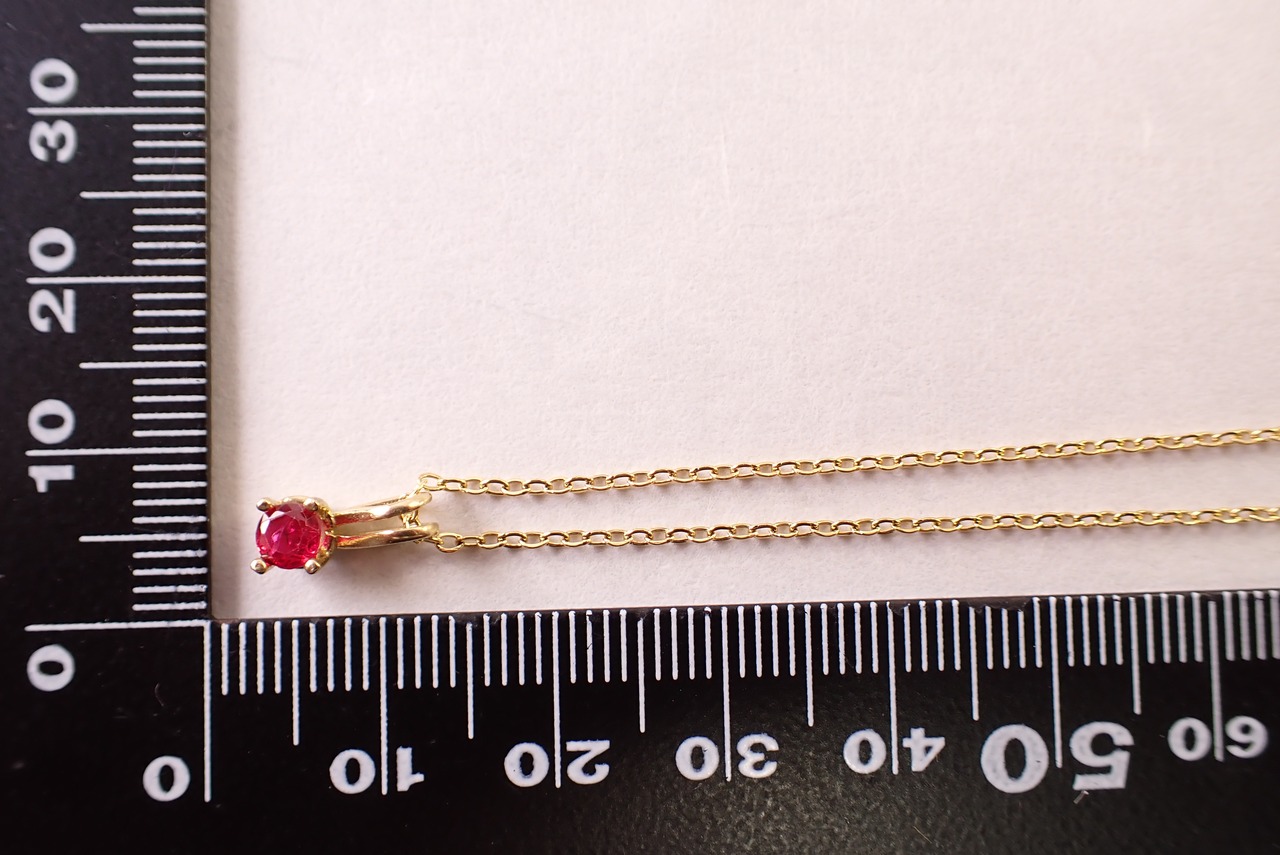 ビルマ産ルビーネックレス　0.27ct [D12‐177]