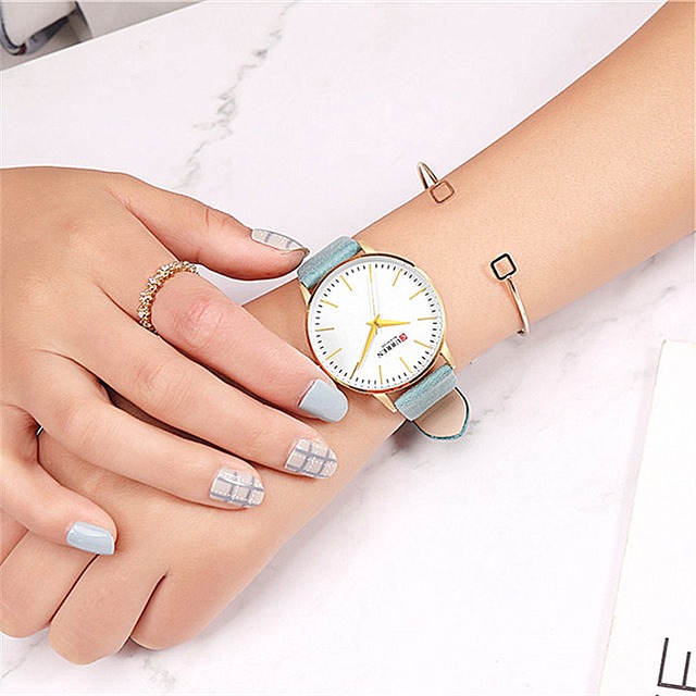 ファッションクォーツレディース腕時計18カレンレディース腕時計シンプルレザー女の子腕時計レディースドレス時計リロイmujerギフト Pink Yuulk