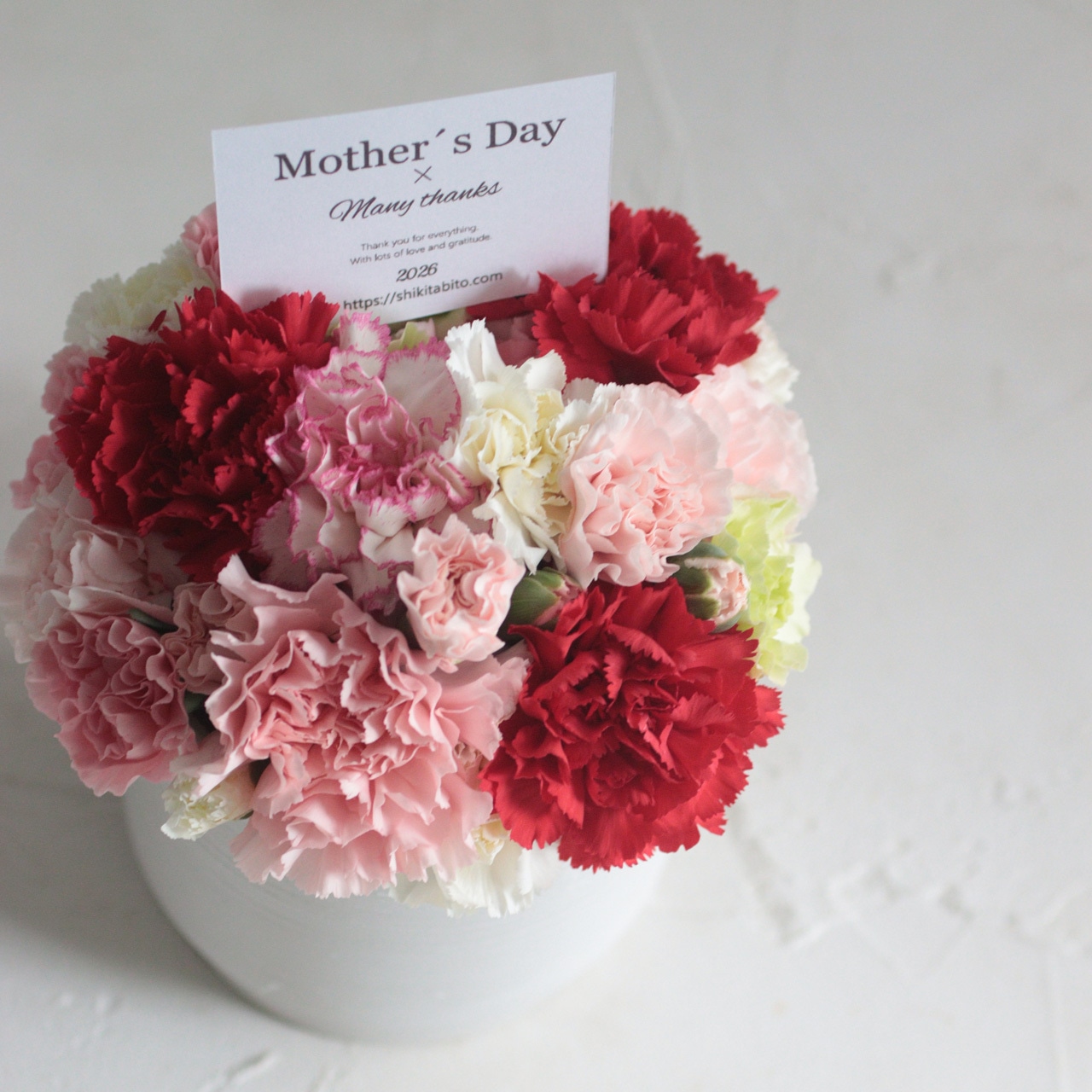 母の日 カーネーションのアレンジメント