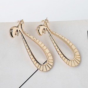 コスプレアイテム ONE PIECE 風 ボア・ハンコック 蛇 へび アクセサリー イヤリング ★即納品★