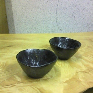 拭き漆栃古び小鉢（2個一組）