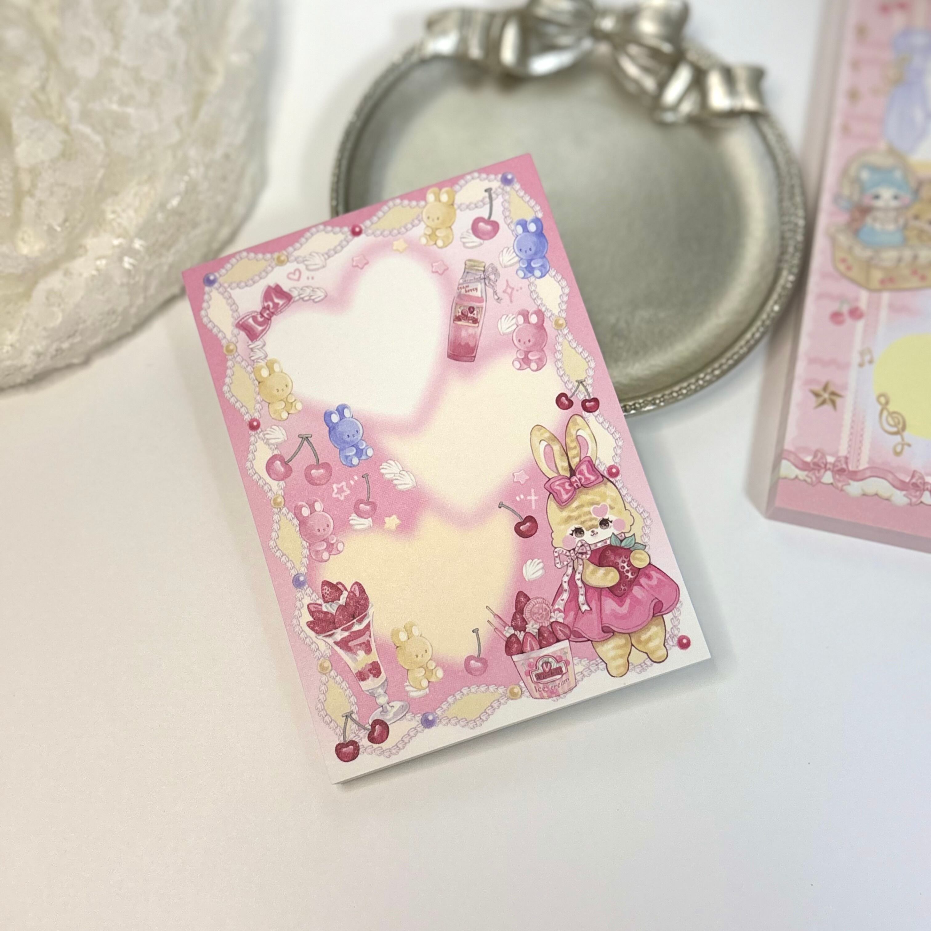 White Fluffy Fan City | cherish365_zakka