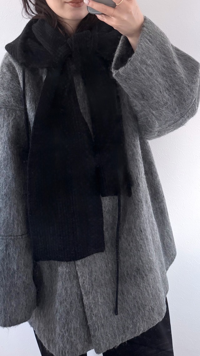 【1月上旬入荷予定】フーディーマフラー全2色