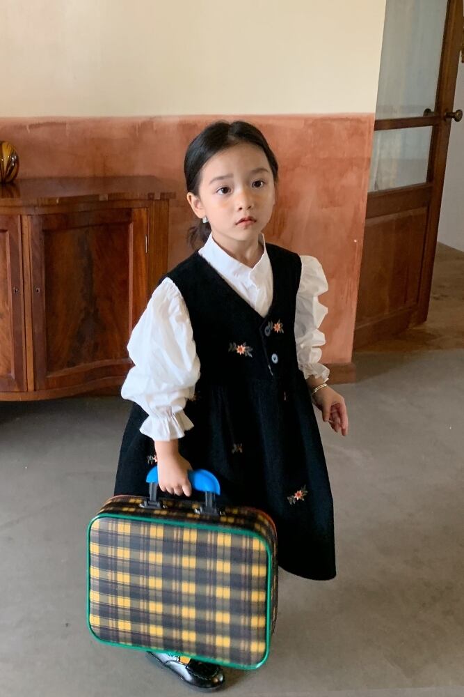 ノースリーブ 花柄 コーデユロイワンピース お出かけ フォーマル ナチュラル ひざ丈 七五三 子供ドレス ハイウエスト 子ども服 キッズ ワンピース 韓国子供服 女の子 フレア ノースリーブ フォーマル おしゃれ ベージュ ブラック ワンピース 花柄 子供 ワンピースドレス ノースリーブ 花柄 コーデユロイワンピース お出かけ フォーマル ナチュラル ひざ丈 七五三 子供ドレス ハイウエスト 子ども服 キッズ ワンピース 韓国子供服 女の子 フレア ノースリーブ フォーマル おしゃれ ベージュ ブラック ワンピース 花柄 子供 ワンピースドレス