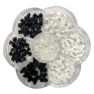 【数量限り】ネイルパーツ 3D 立体 蝶結び 半円パール 1セット ネイル装飾 DIY ジュエリーパーツ ハンドメイド 手作り デコパーツ ネイルアート レジン デコパーツ ブラック ホワイト