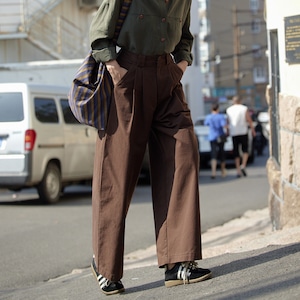 tuck wide straight pants J00048