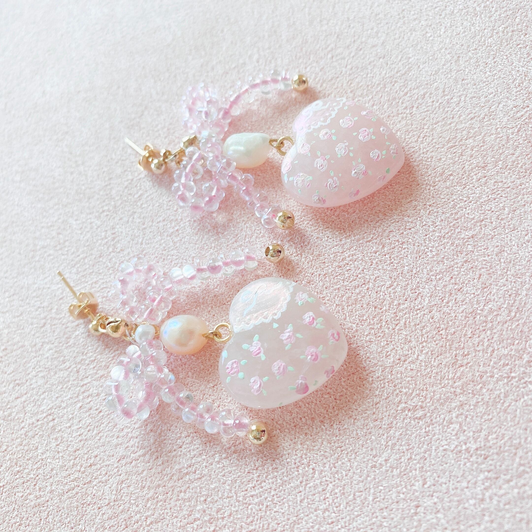 Snowing winter hand painted earrings（PINKピアス）