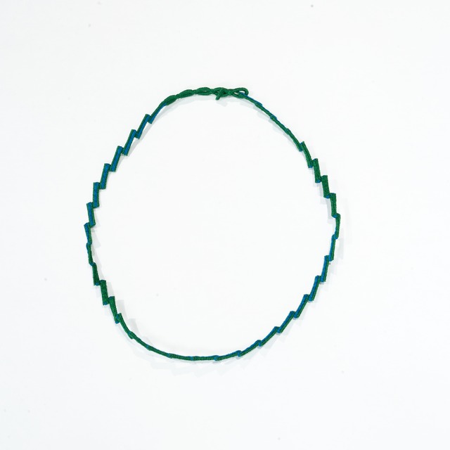 zig-zag necklace - dark green