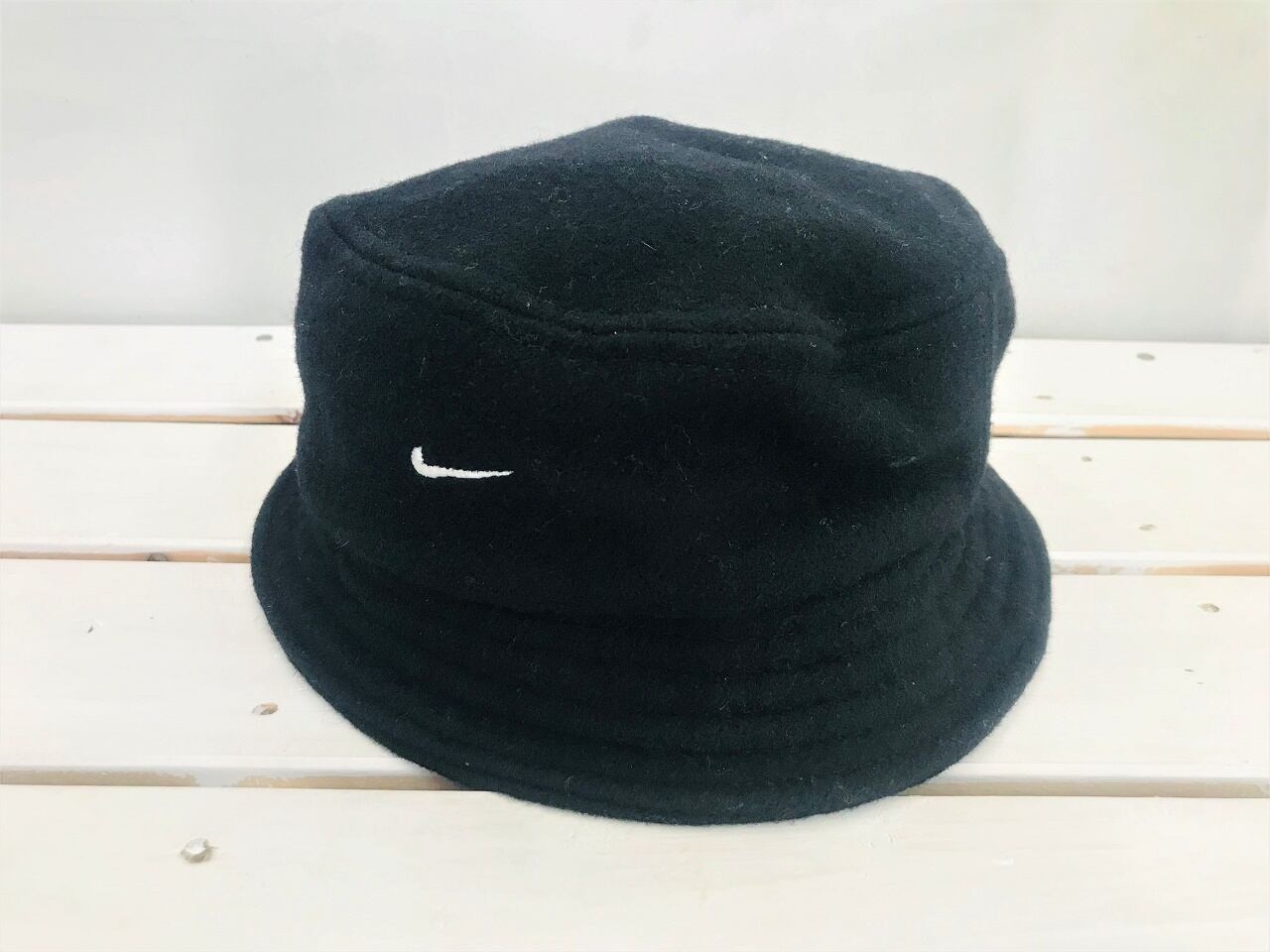 90s NIKE wool bucket hat