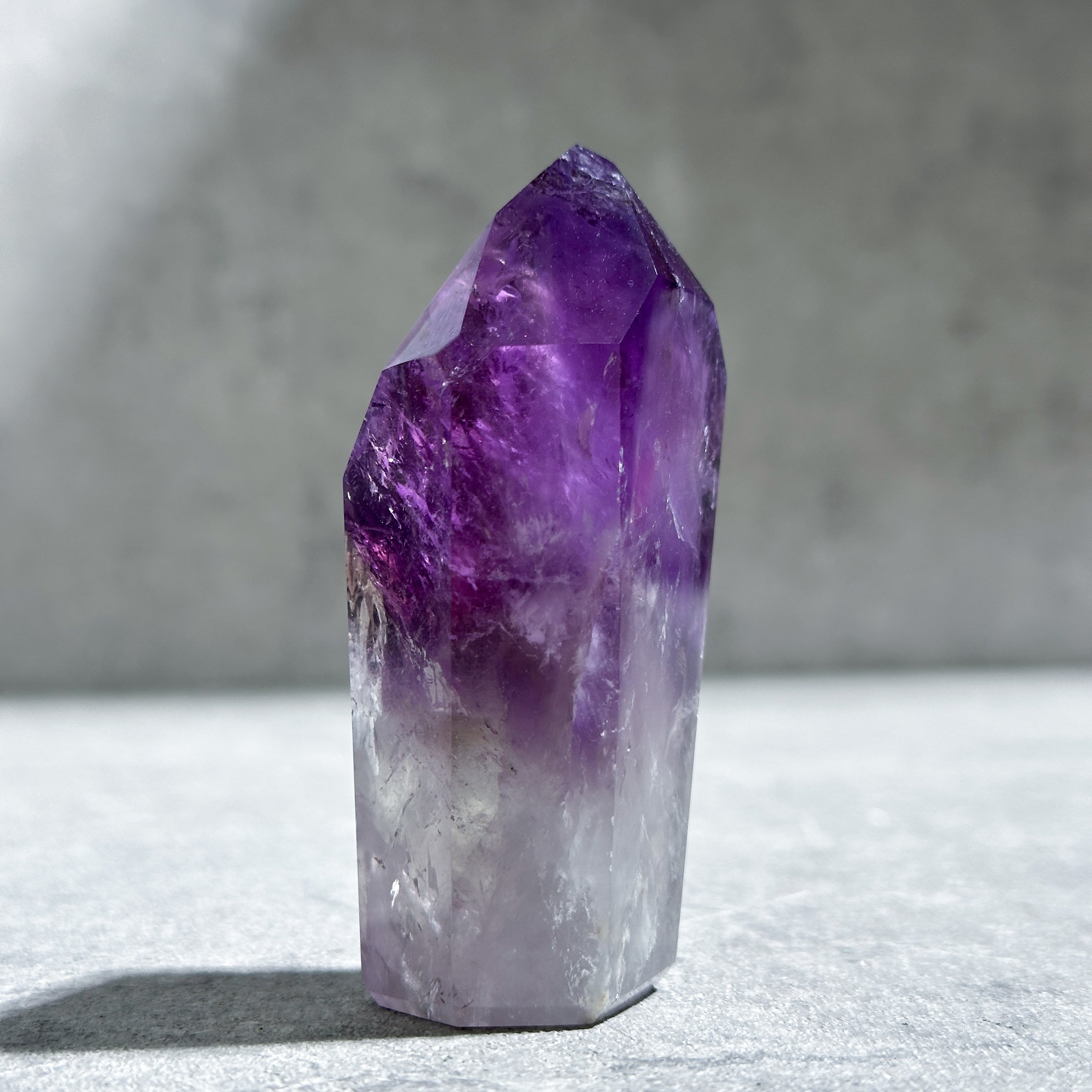 ハイクオリティ】バイーア産ファントムアメジスト タワー42◇ Phantom