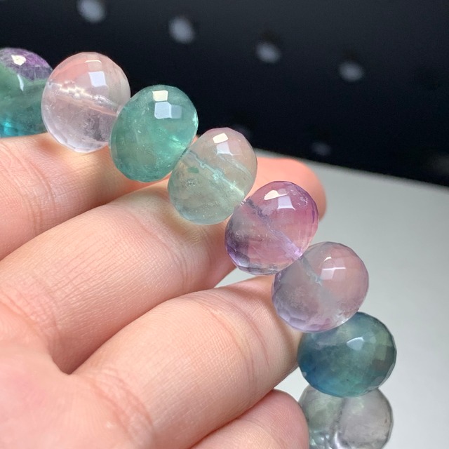 A64.爽やか♪優しい色合い♪大玉ボタンカットフローライト