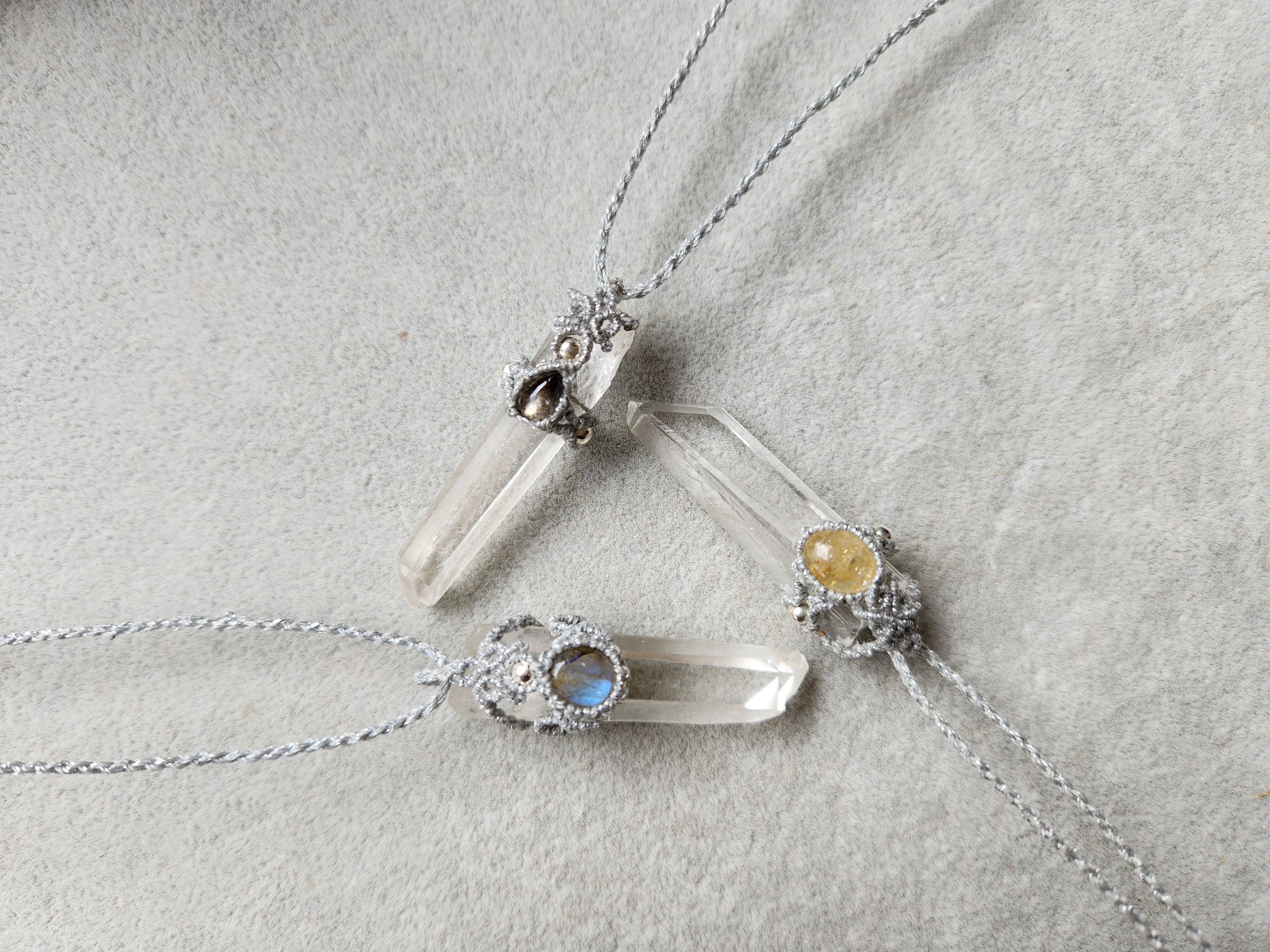 WAND】ポイント水晶×ルチルクォーツマクラメネックレス | 月と太陽の