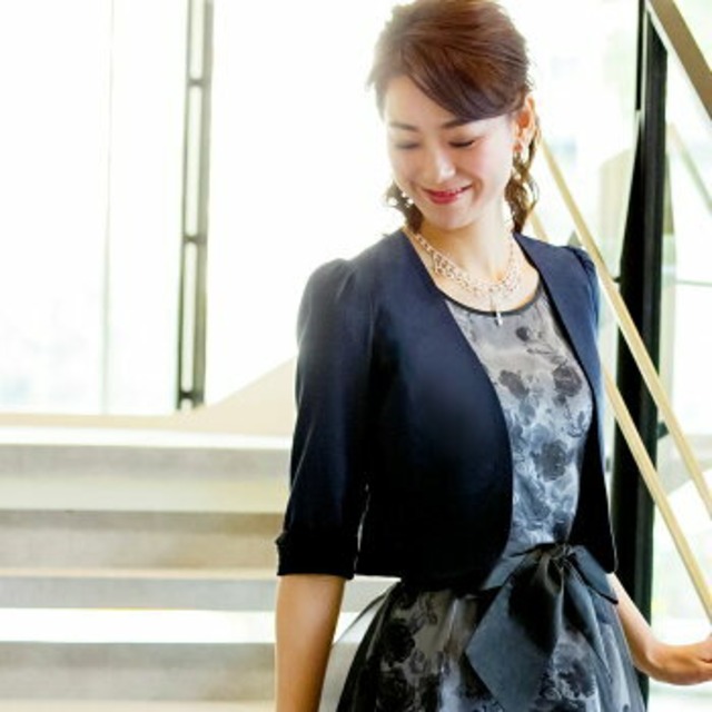 シンプル スイートなレースボレロジャケット 結婚式 ボレロ お呼ばれ フォーマル パーティー パーティ オフィスカジュアル ボレロ オフィスカジュアル ジャケット パーティー 結婚式 ドレス ワンピース 大人 フォーマル お呼ばれ 大きいサイズ パーティードレス 羽織