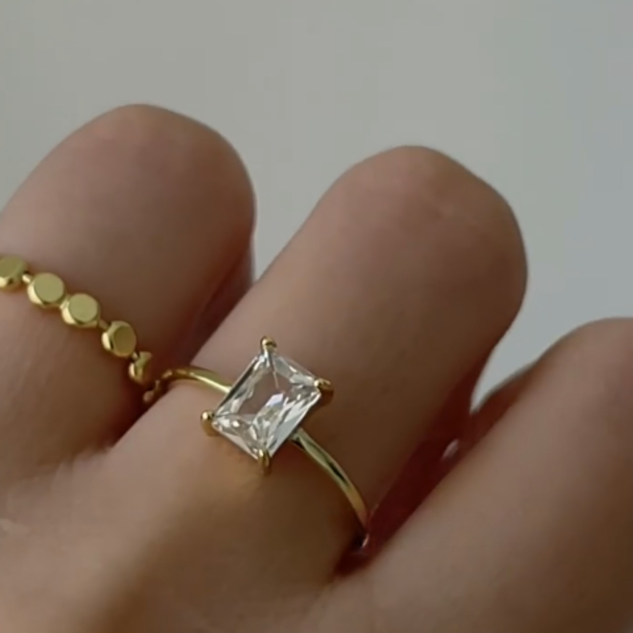 Éclat Dot Ring F0601