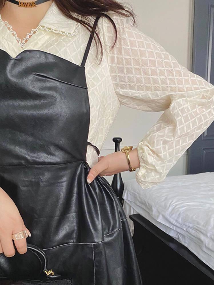 上品な大人カジュアルアイテム 切替えフェイクレザーキャミワンピース