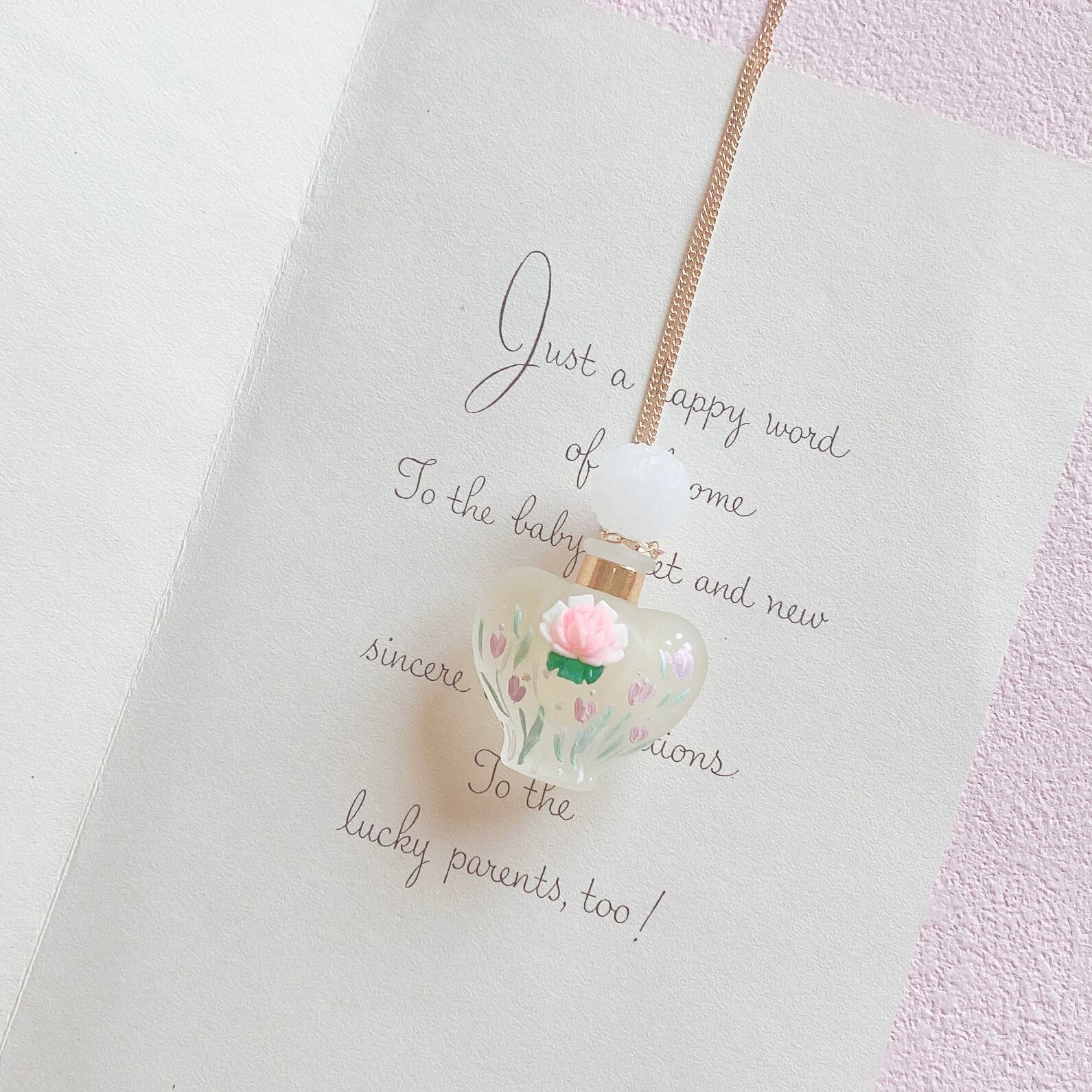 (ニナリッチリメイク)Nina Ricci Hand painted perfume neckless ペイント香水瓶ネックレス