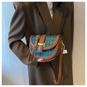 single shoulder crossbody bag