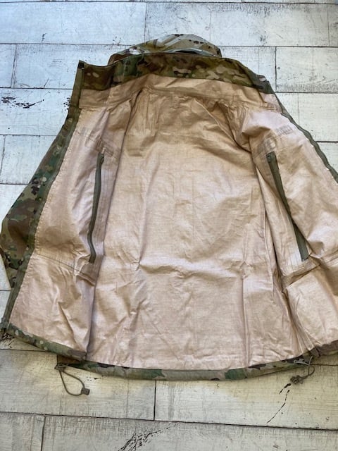 dead stock us military ECWCS Gen 4 Level 6 Fire Resistant dead stock us military ECWCS Gen 4 Level 6 Fire Resistant