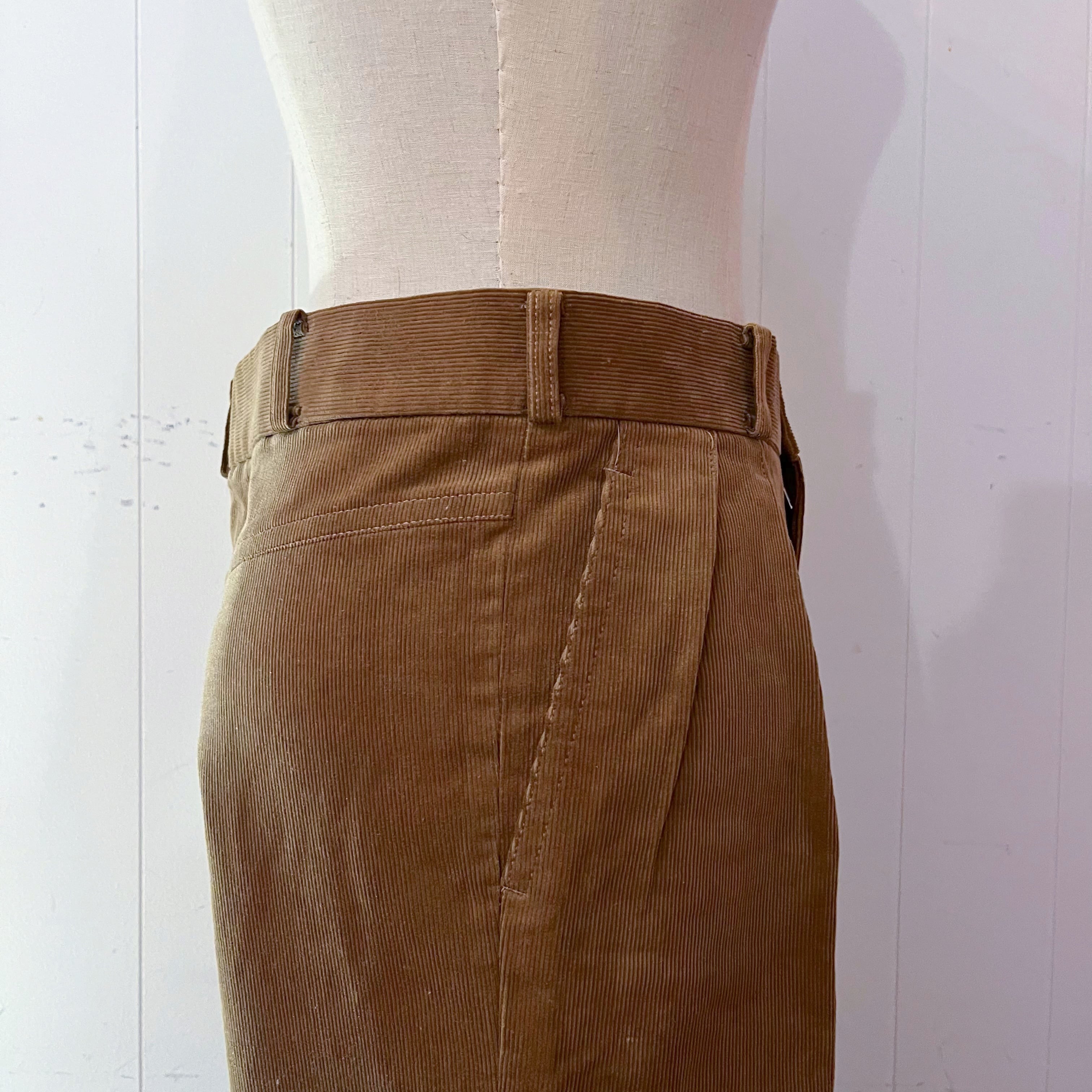 brown corduroy wide pants