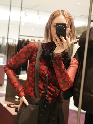 【25AW】FUMIE TANAKA フミエタナカ / flower mesh high neck