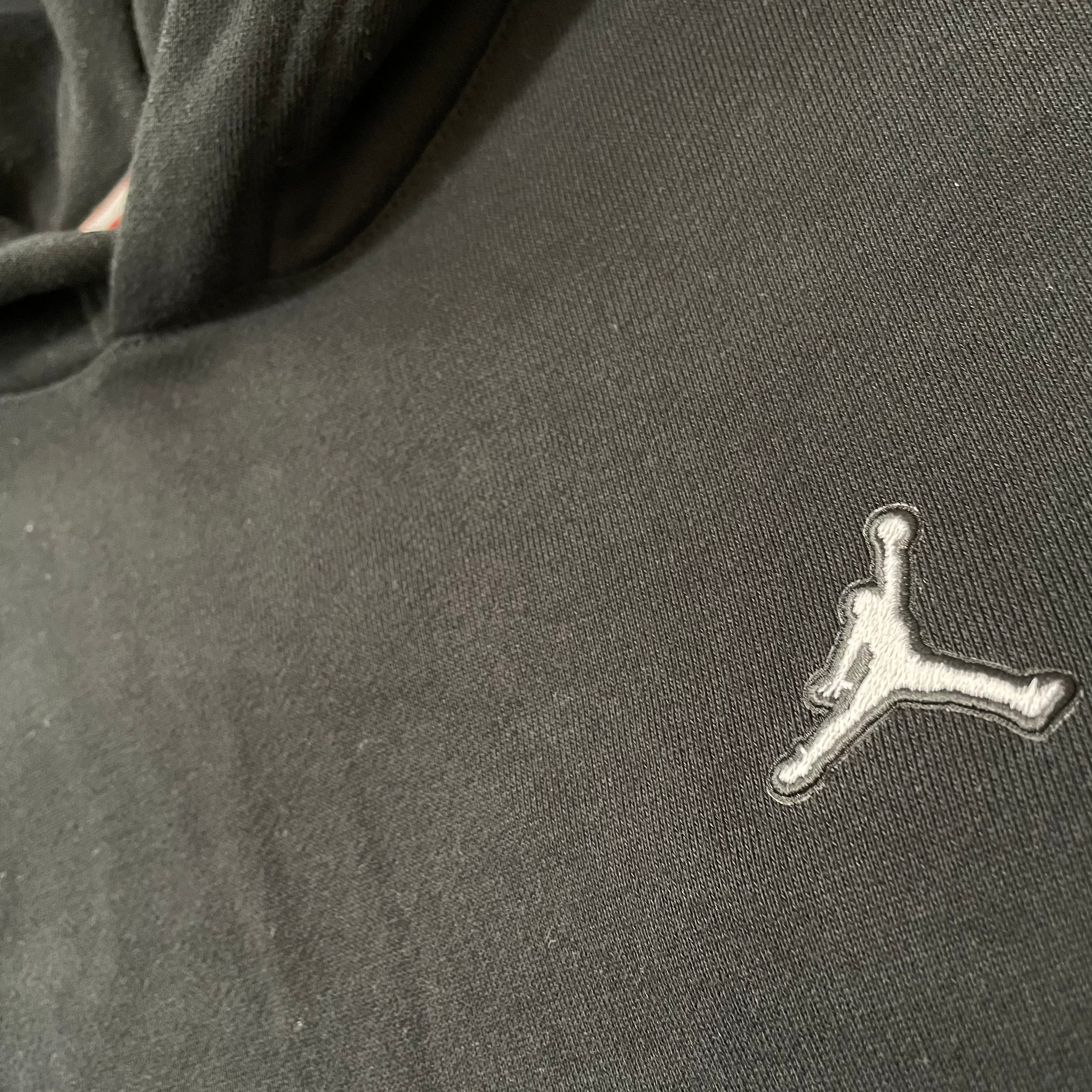 NIKE JORDAN パーカー ジャンプマン 刺繍-