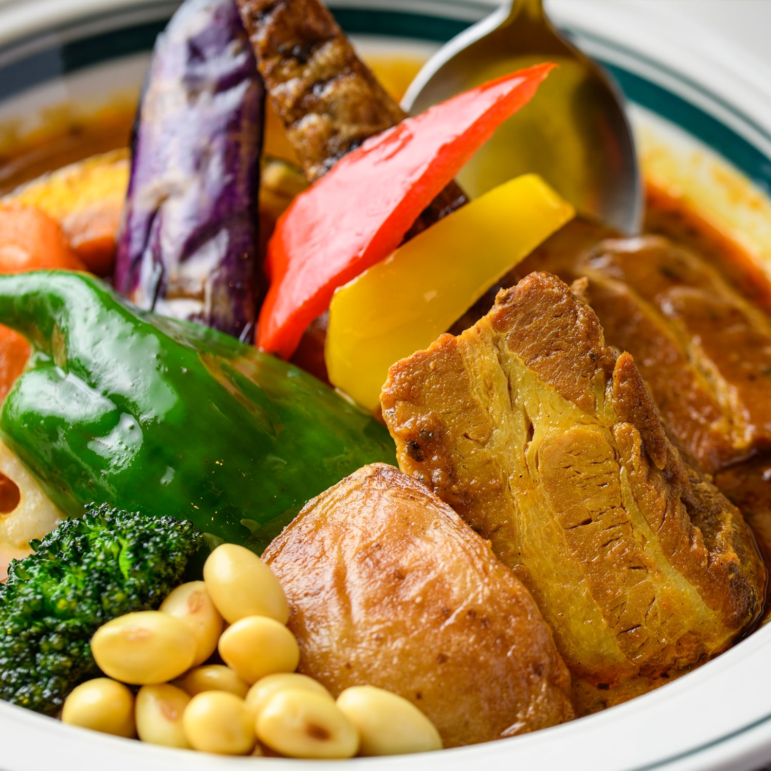 SAMURAI.レトルト 豚角煮のスープカレー（1人前 300g） | Rojiura