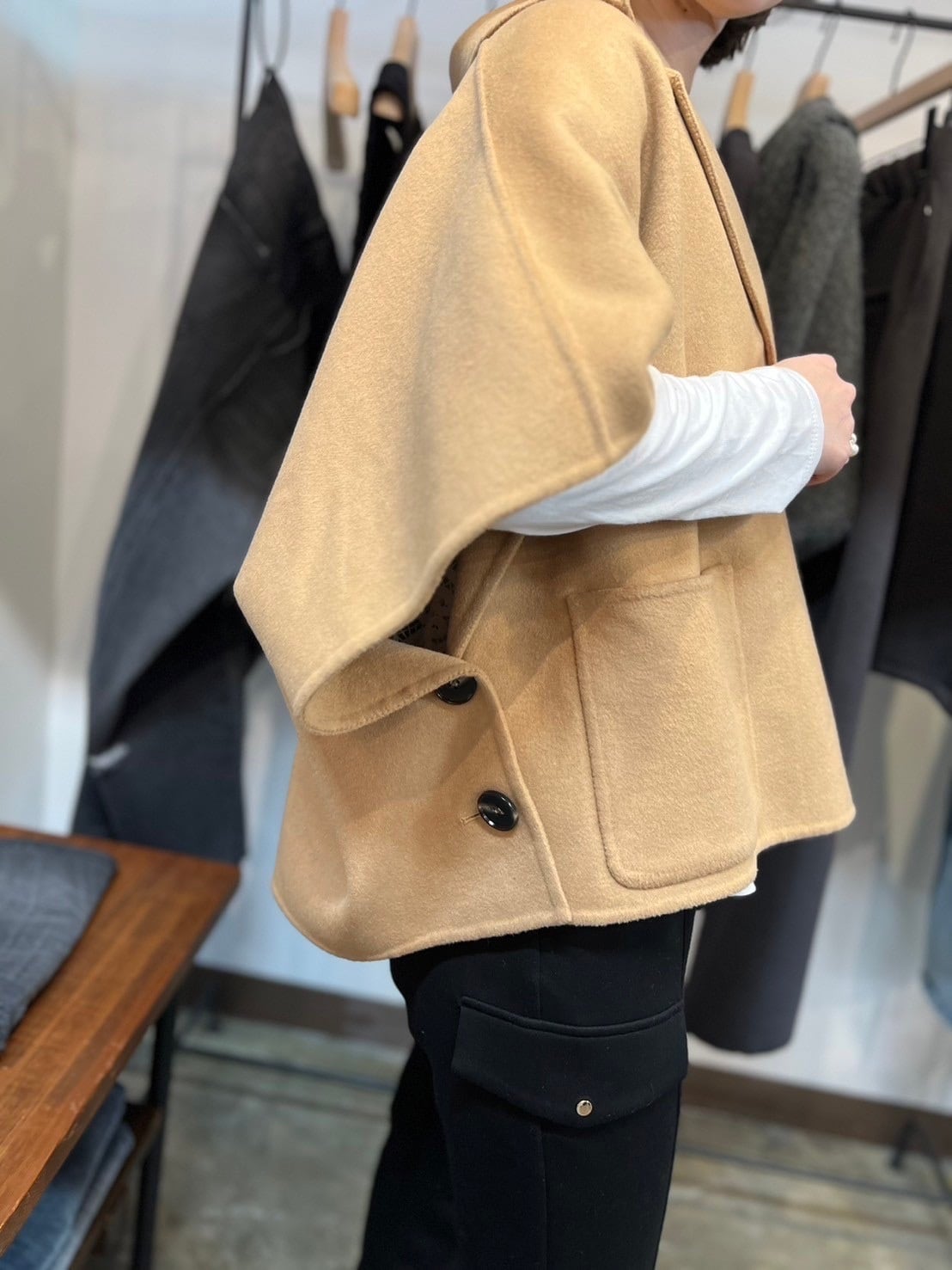 予約【YENN】DOUBLE FACE CAPE JACKET　Y243-41078