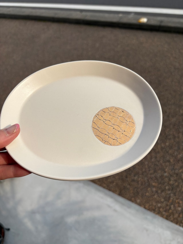 楕円皿　晴れシリーズ　すこし屋　砥部焼　晴れの日