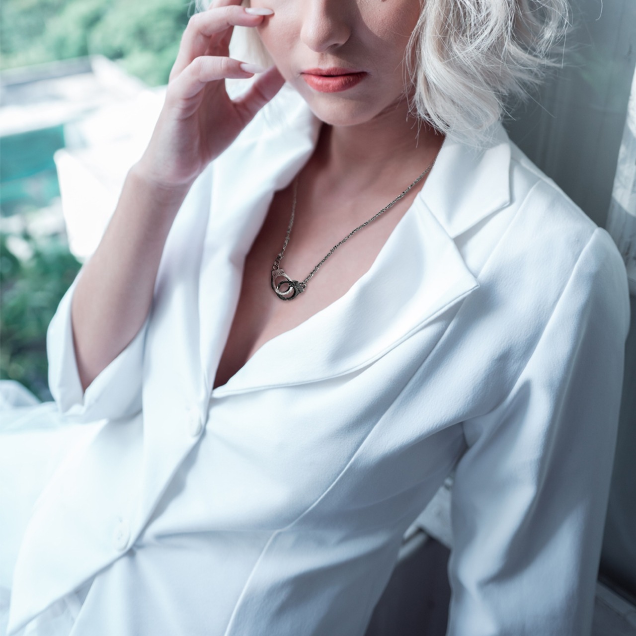 ステンレス手錠ネックレス