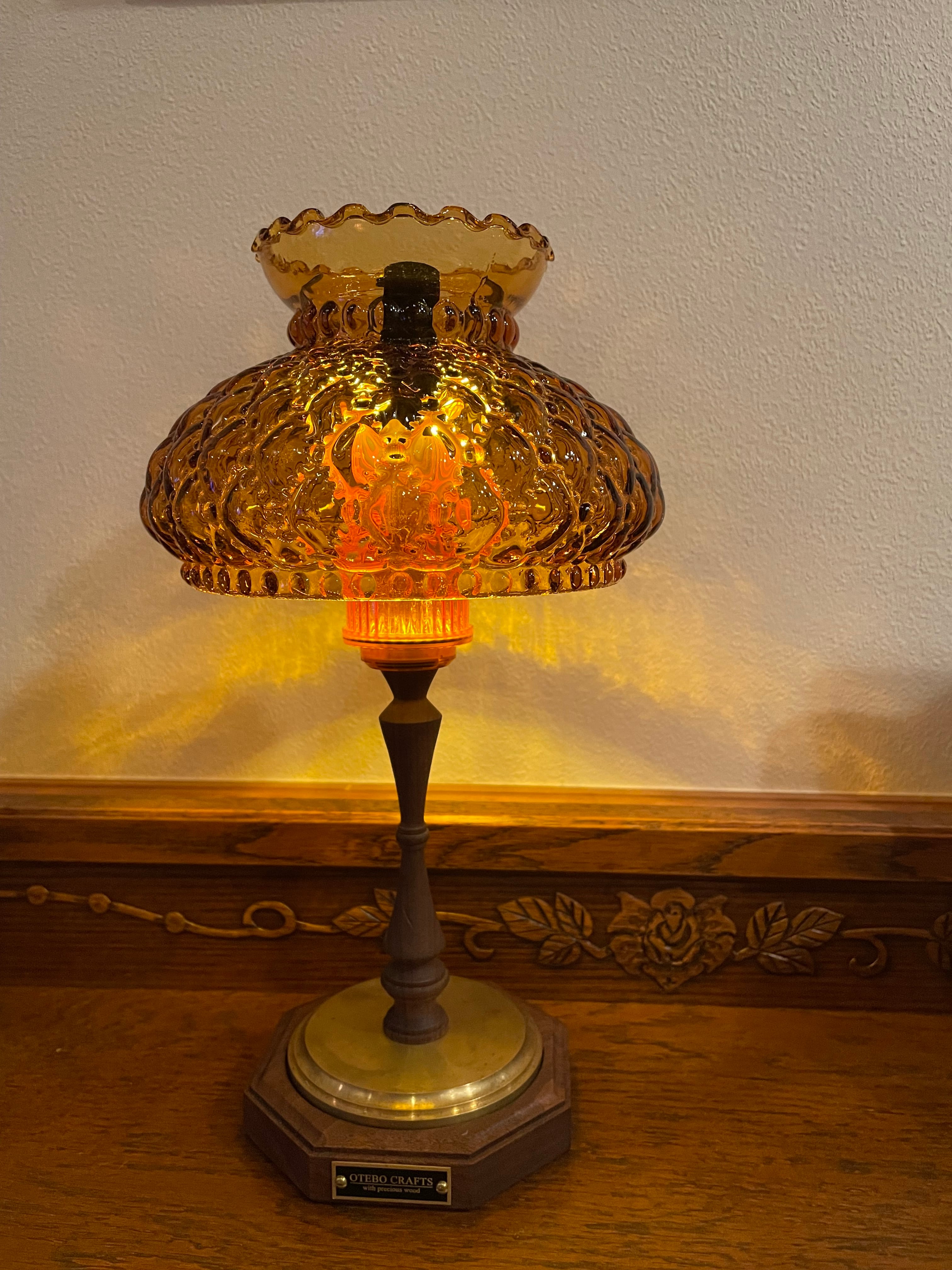 Vintage diamond pattern amber shade (シェードホルダー付き