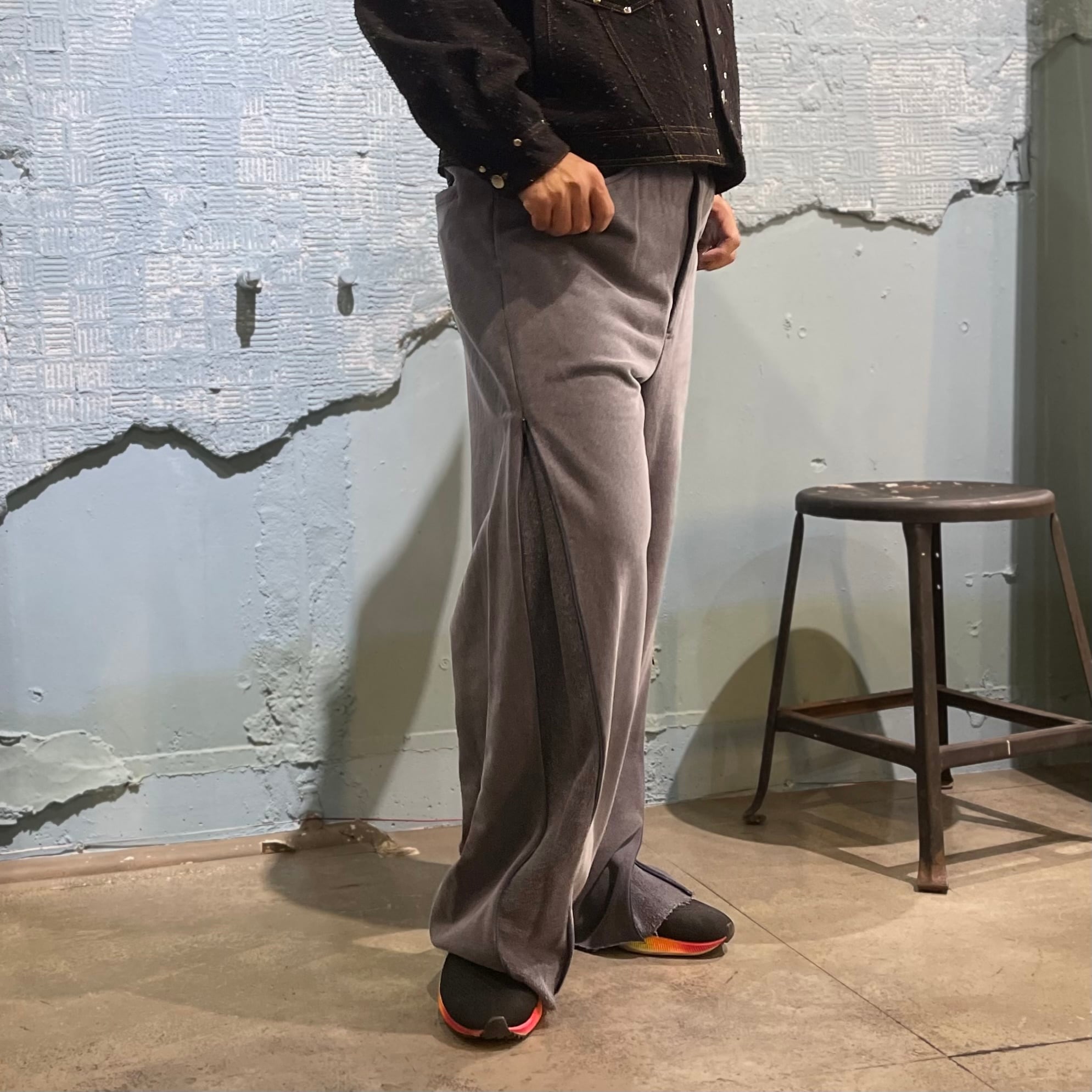 Saby / sweat NEW baggy PANTS / fade navy