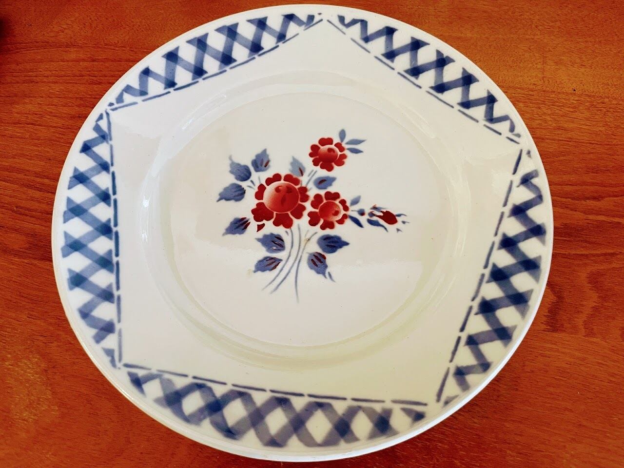 フランスの可愛いお皿