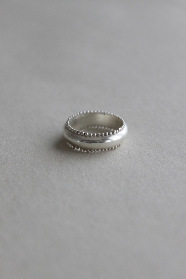 tiny dots ring  / silver