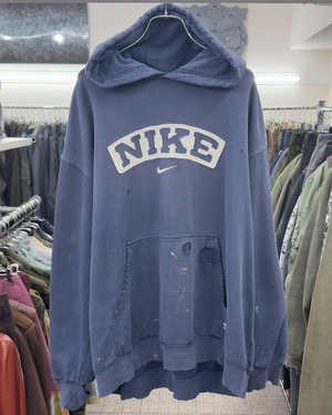 2000s NIKE WORN OUT HOODIE