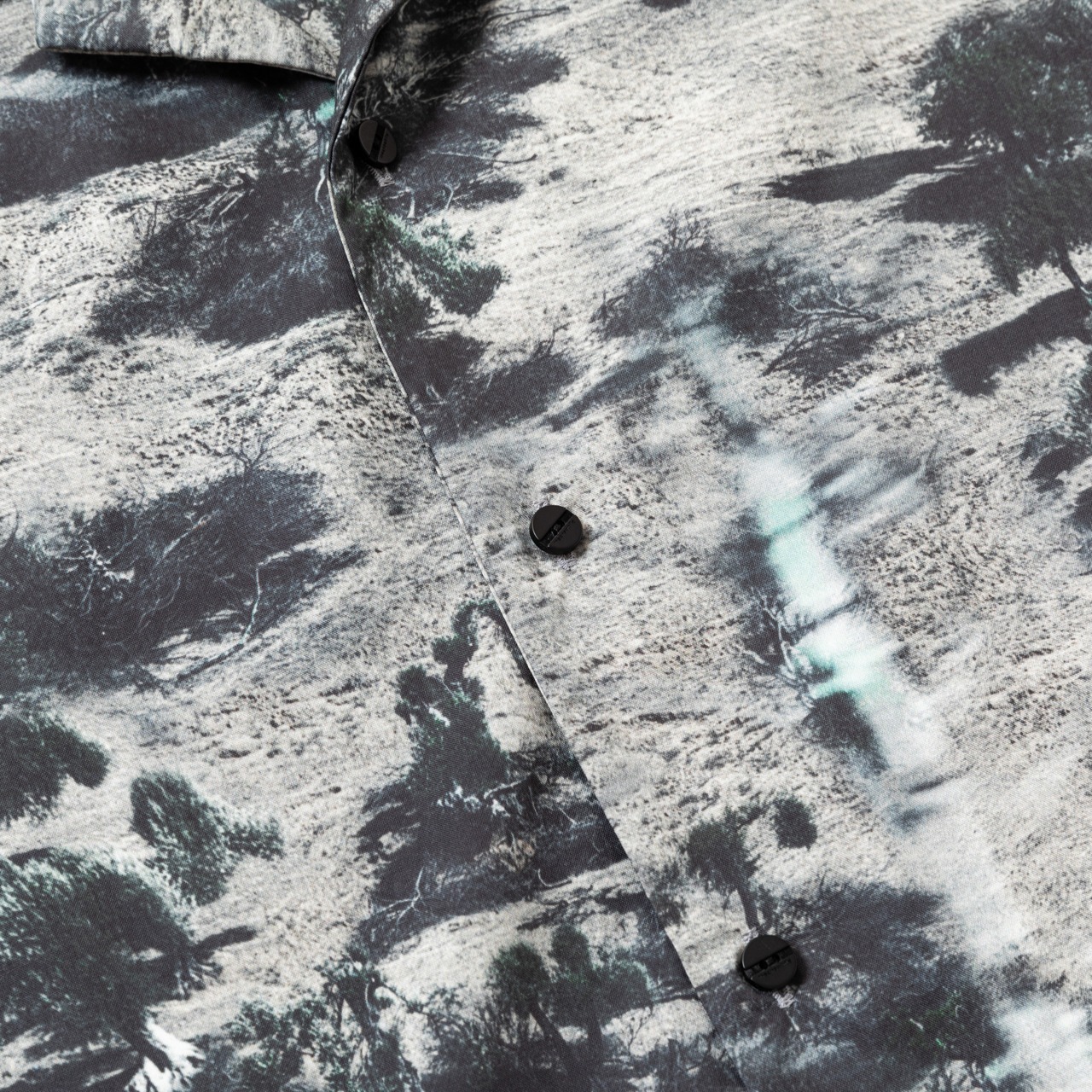 meanswhile Side Slit Open Collar L/S SH