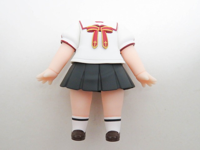 【2758】 イリヤスフィール フォン アインツベルン 制服Ver. 体パーツ 制服　ねんどろいど