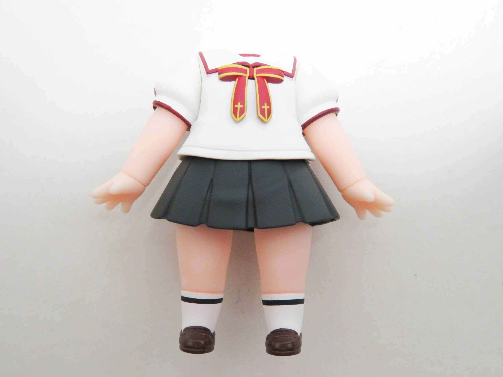 【2758】 イリヤスフィール フォン アインツベルン 制服Ver. 体パーツ 制服 ねんどろいど