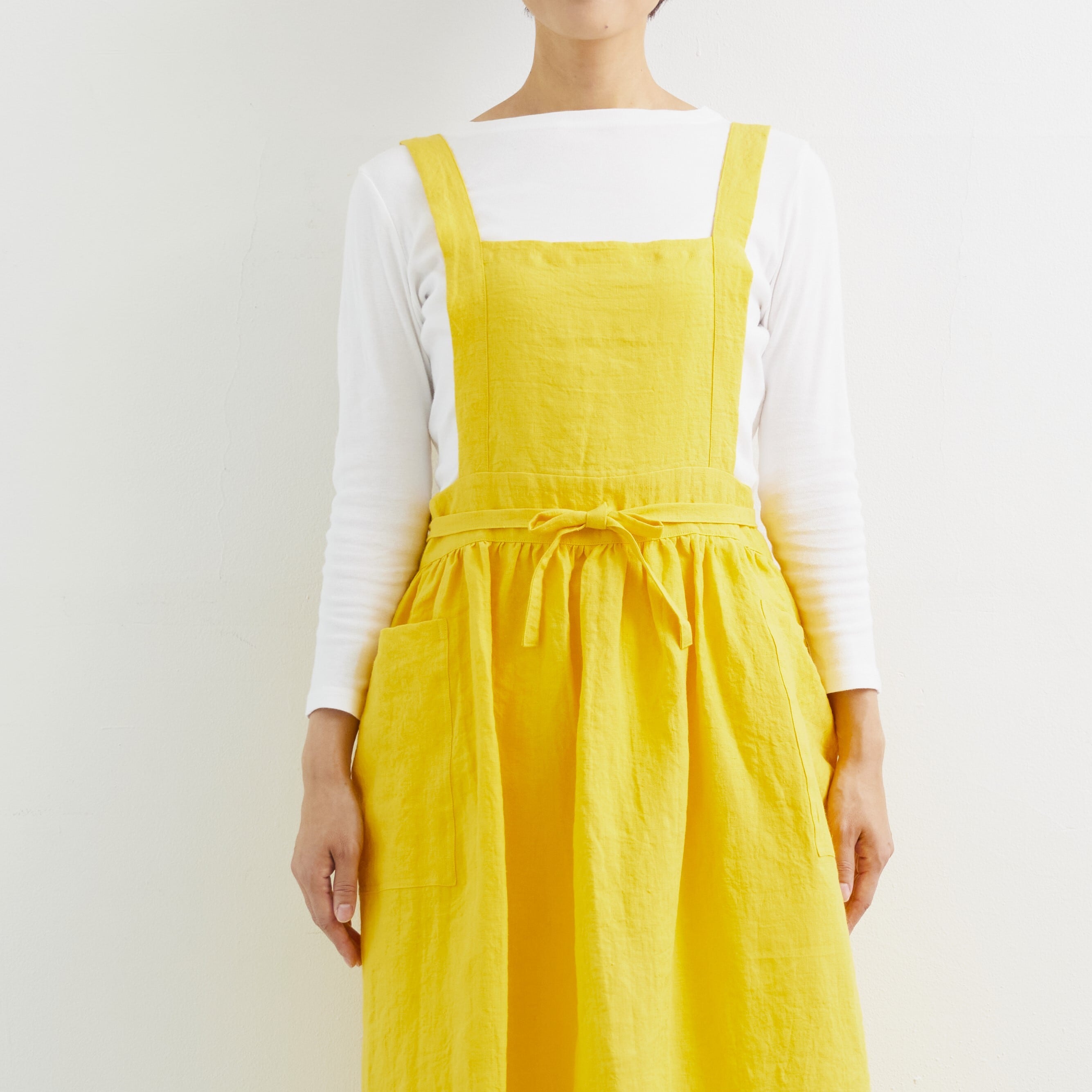 ピナフォアエプロン　pinafore apron / フラッフィリネン　fluffy linen /  yellow