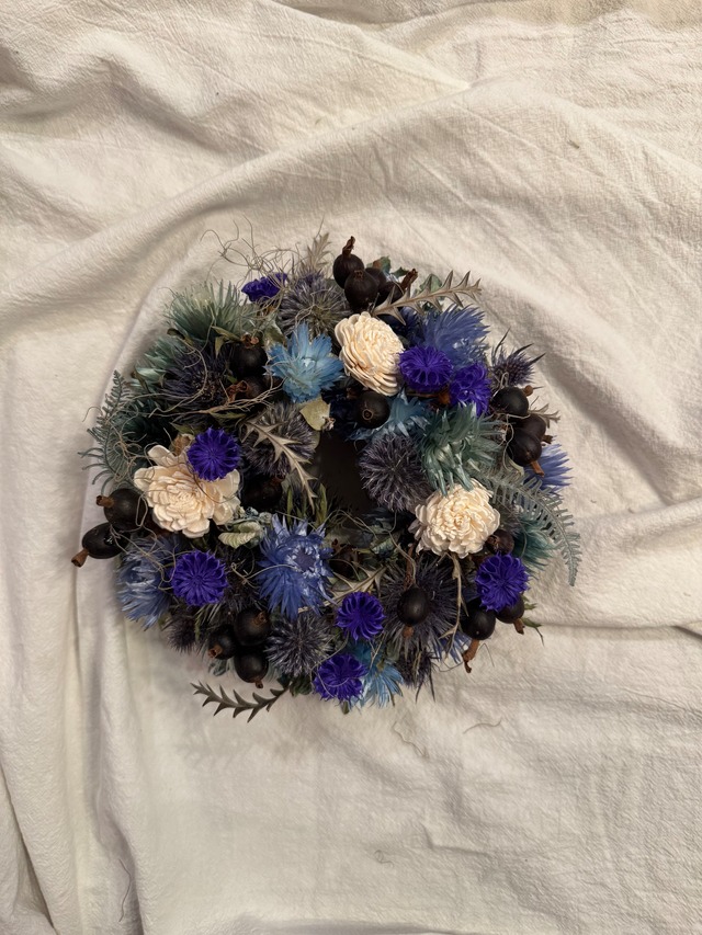 木の実と草花のハーフリース