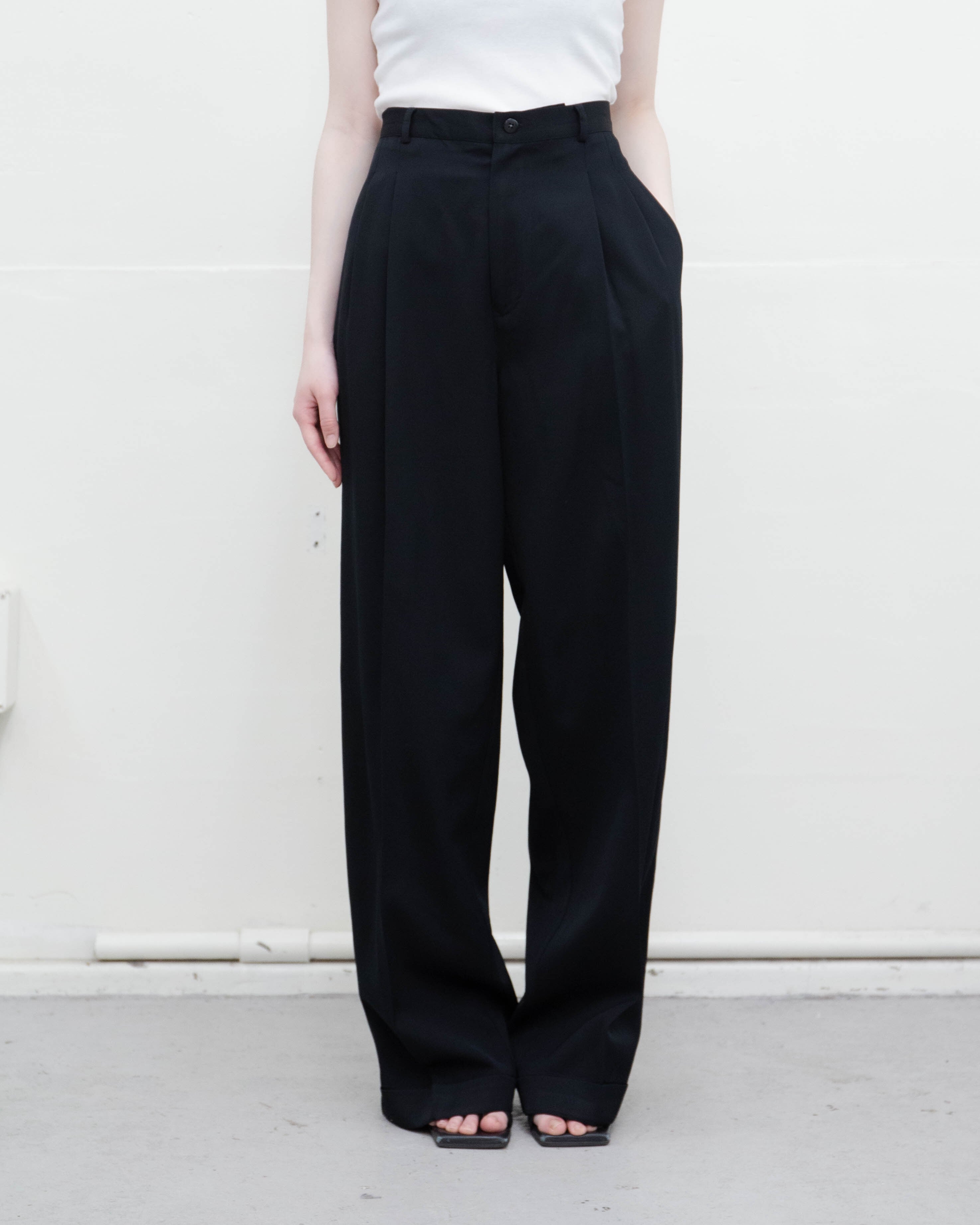 1990s pleated wool gabardine wide-leg trousers | LUIK FINN