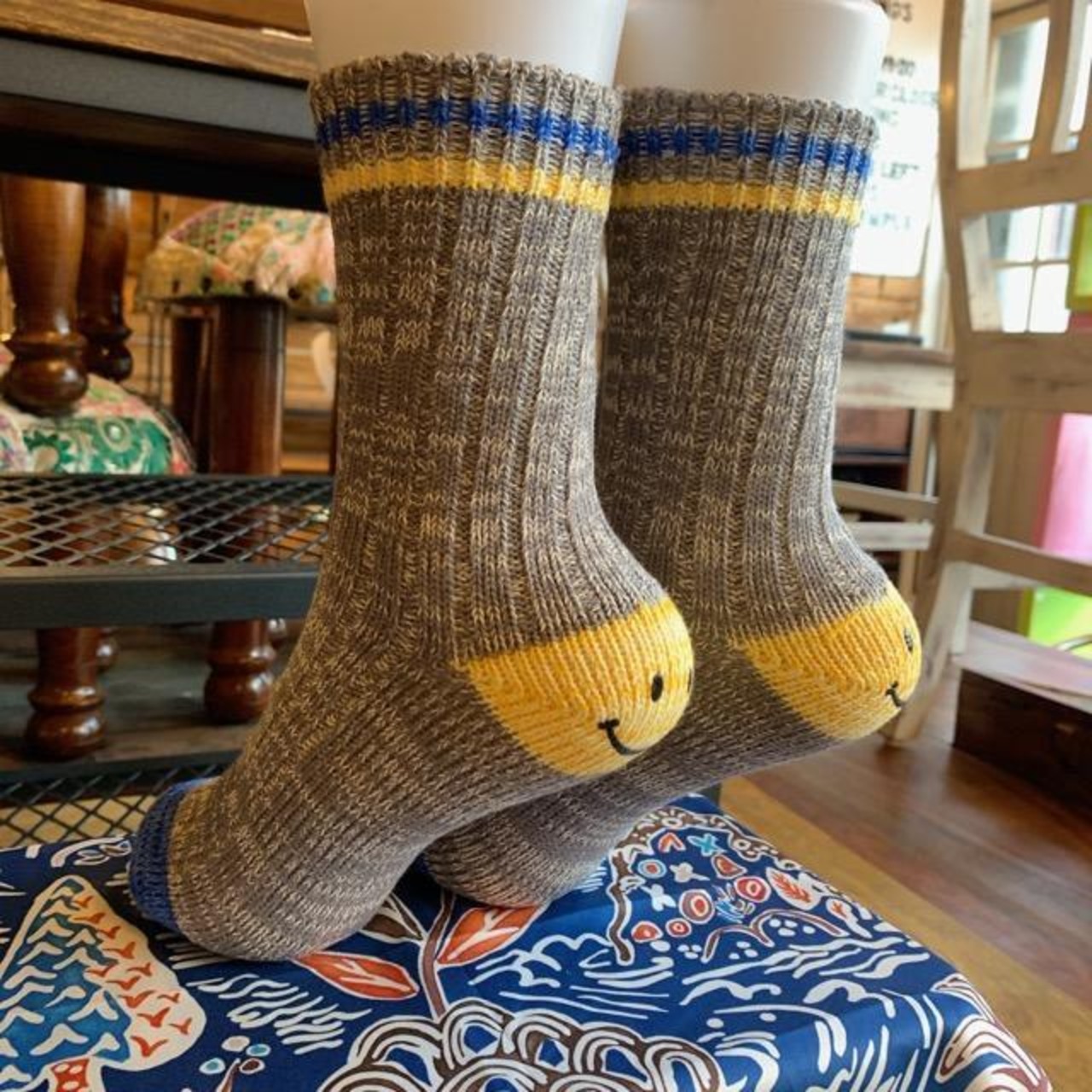 TOPANGA SOCKS　Lady's 　スマイルソックス　グレー