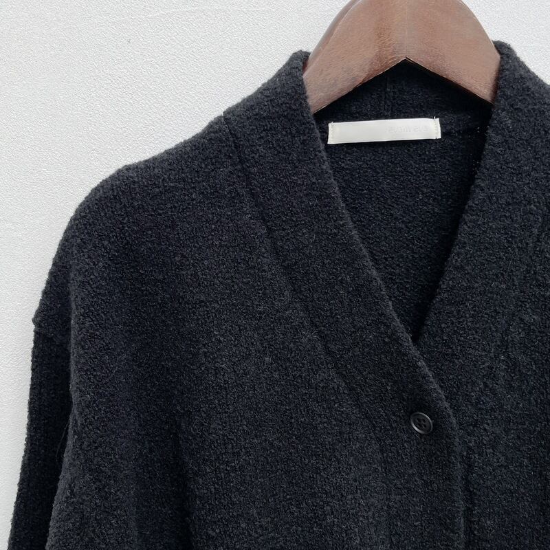 定価5万 2024AW エヴァムエヴァ evam eva cashmere cardigan men's＼ブラック カシミヤ カーディガン ニット Vネック【2400014880304】 evam eva(エヴァムエヴァ)Vネック 「renew-wool」 カーディガン
