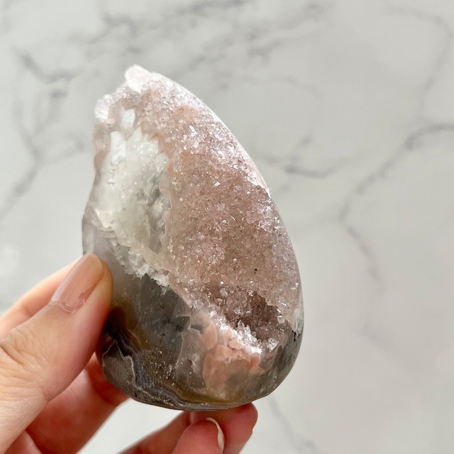 ピンク色のキラキラ！細かい結晶が美しいドゥルージーアメジスト＊アメジストクラスター＊天然石インテリア＊置き物