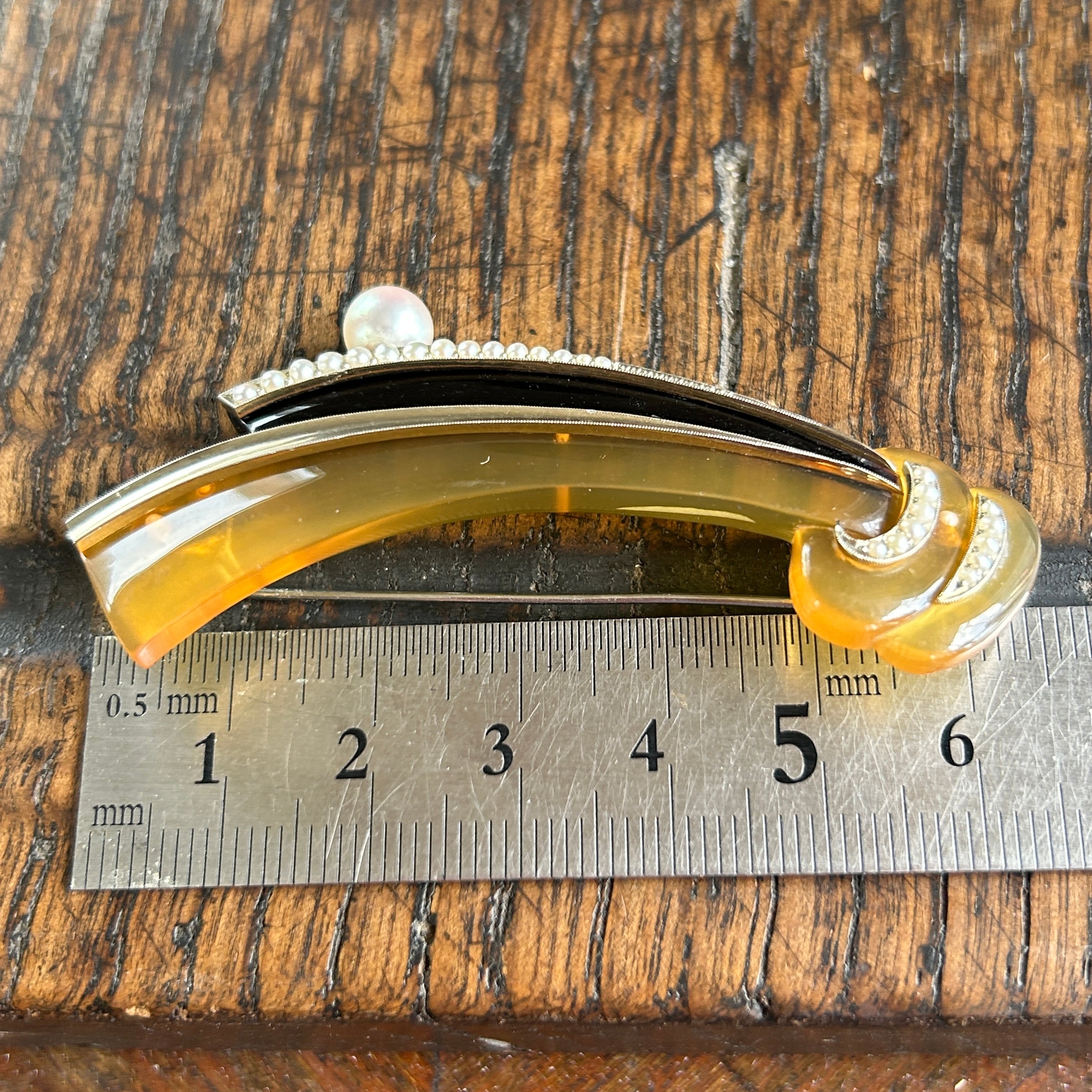 アンティーク！鼈甲に芥子パールの和デコなブローチ